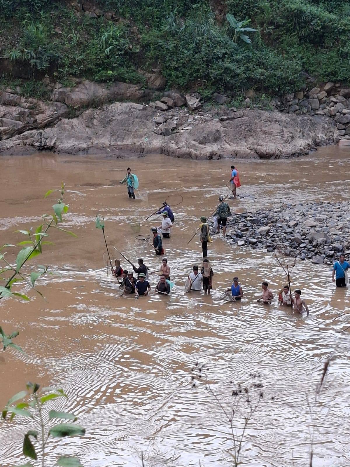 25 Days Cycling and Trekking from Luang Prabang to Hanoi